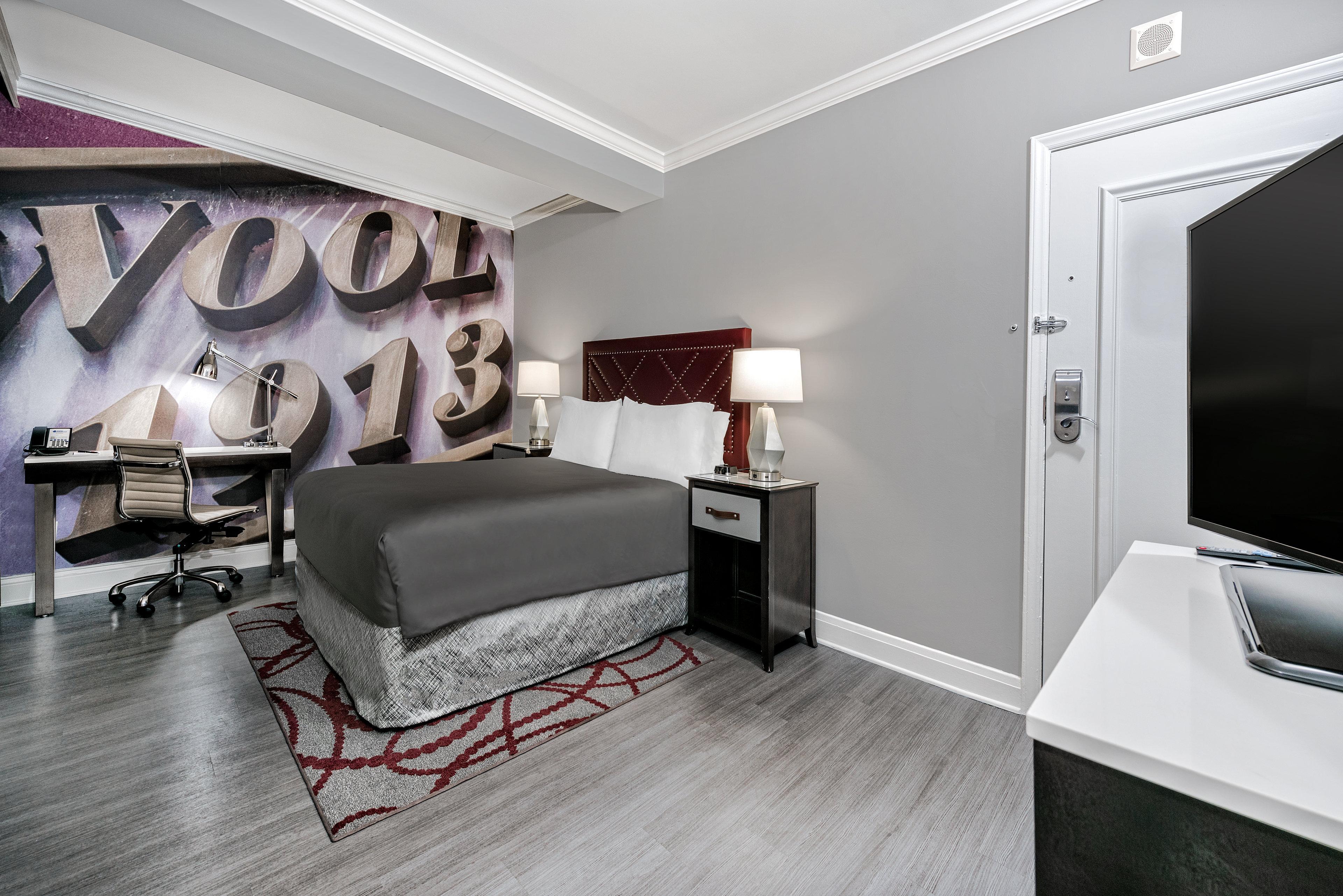 Hotel Indigo Dallas Downtown By Ihg Exterior photo